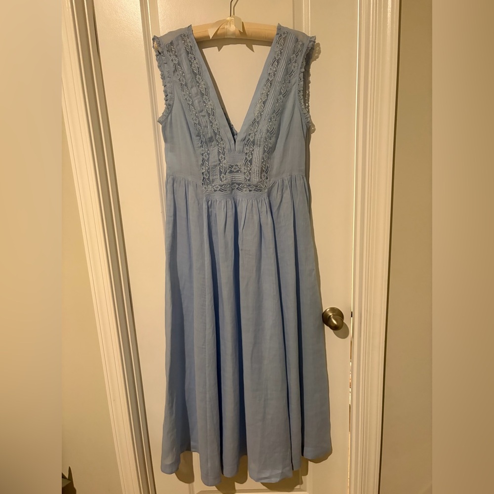 Doen Victoria Dress in Icy Blue - Picture 2 of 9